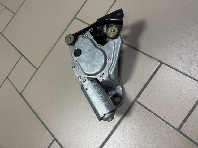 Моторчик заднього двірника 61627010295 BMW