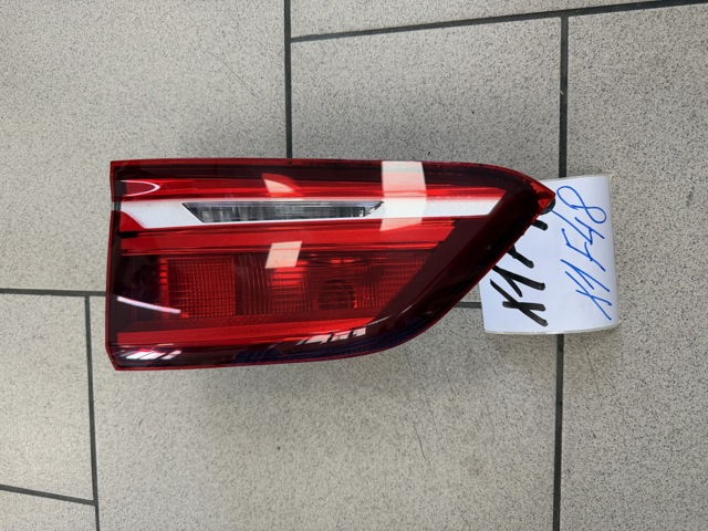 Задня ліва внутрішня фара 63217350695 BMW