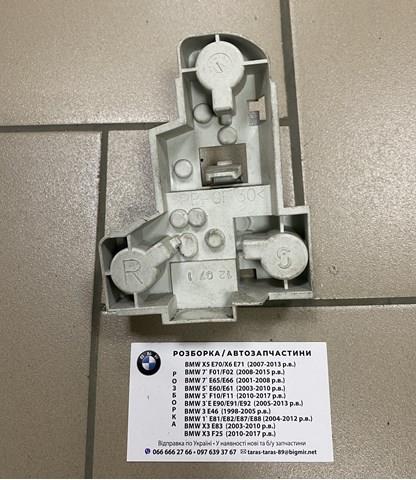Задній правий зовнішній ліхтар 63218368762 BMW