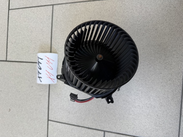 Електромотор пічки 64115A06B91 BMW