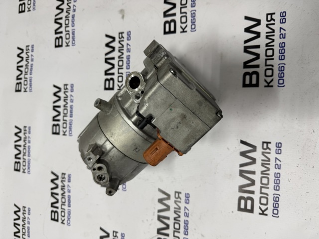 Компресор кондиціонера 64525B31E59 BMW