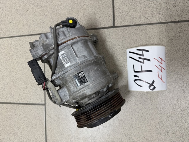 Компресор холодоагенту 64527948797 BMW