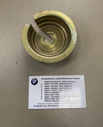 Кронштейн запасного колеса 71151180625 BMW