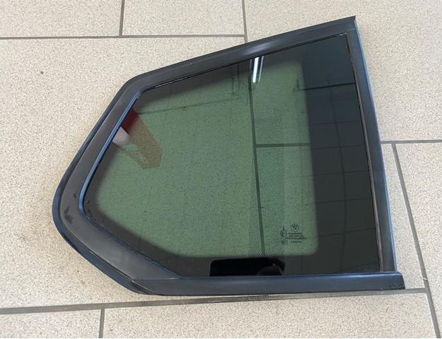 Скло кутове дверей задніх 7205626 BMW