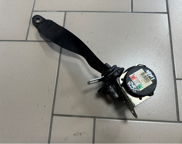 Ремінь безпеки задній 72112751402 BMW