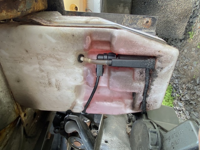 Бачок омивача скла A9738690120 MERCEDES