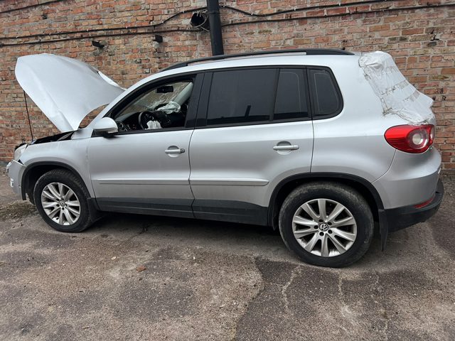 Бічна частина задня ліва 5N0809843 VAG