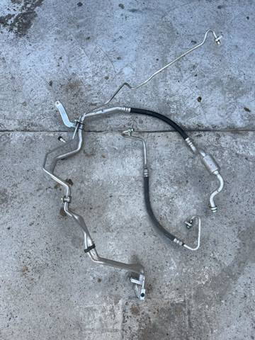 Трубопроводи 924504BA5A NISSAN