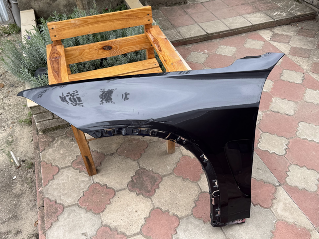 Переднє ліве крило 51657373541 BMW
