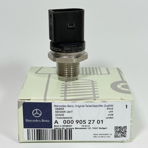 Датчик тиску палива A0009052701 MERCEDES