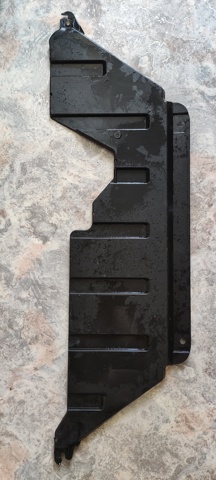 Захист двигуна передній 5370B242 MITSUBISHI