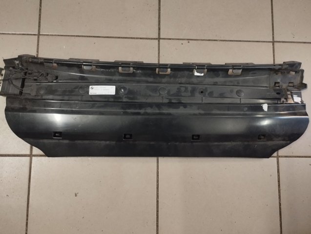 Амортизатор бампера заднього 51127331599 BMW