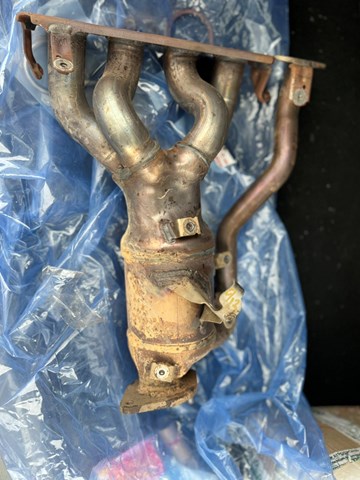 Система випуску газів двигуна 17141F0010 TOYOTA