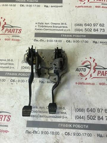 Кронштейн педалей, педальний вузол 2382737 FORD