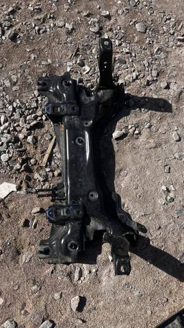 Підрамник передній 4581061M01000 SUZUKI