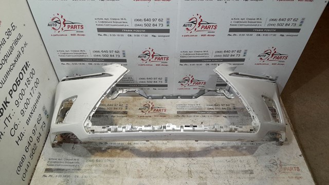 Буфер (бампер) передній 5211978932 TOYOTA