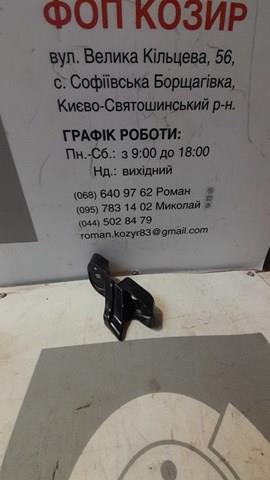 Кріплення фари передньої, правої 5213360190 TOYOTA