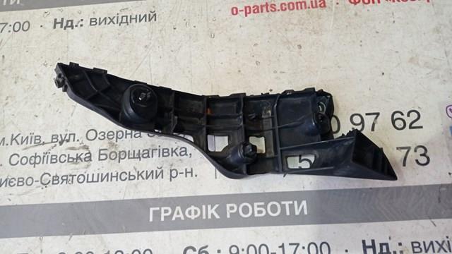 Кронштейн кріплення бампера переднього лівий 521460E060 TOYOTA