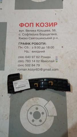 Ліве кріплення заднього бампера 5215648030 TOYOTA