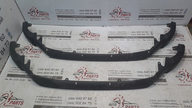 Накладка бампера переднього 524110R110 TOYOTA