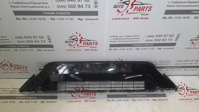 Решітка радіатора 5311342181C0 TOYOTA
