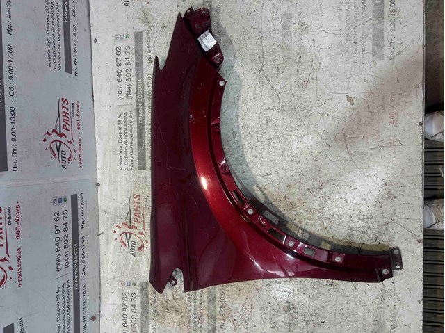 Переднє праве крило 538010R070 TOYOTA