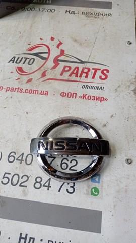 Емблема решітки радіатора 628891JA0A NISSAN