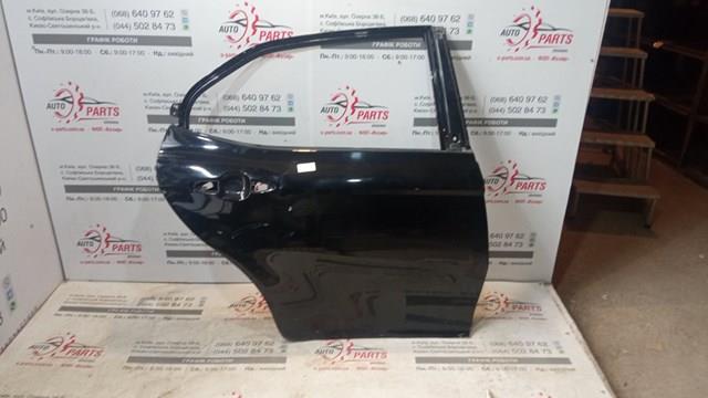 Двері задні в зборі 6700333270 TOYOTA