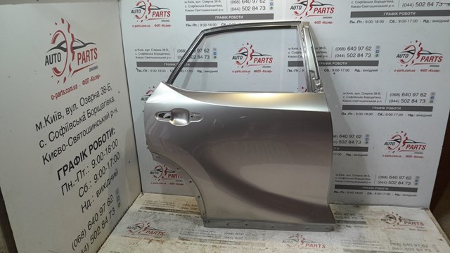 Двері задні в зборі 6700348280 TOYOTA