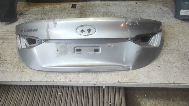 Кришка багажника кузова 69200H6000 HYUNDAI