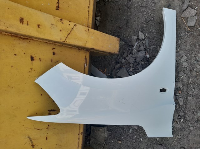 Переднє праве крило 9674790480 PEUGEOT