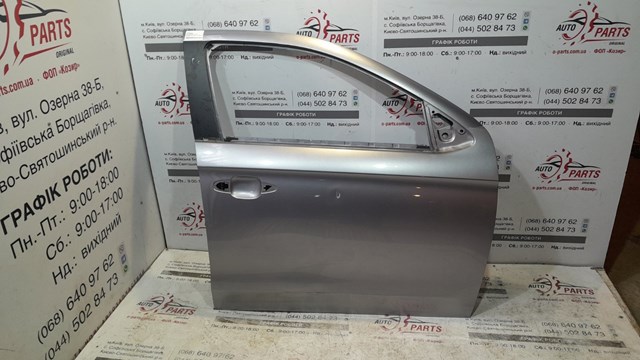 Пасажирські передні двері 9675195080 PEUGEOT
