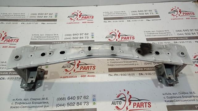 Шина бампера переднього D10E50070 MAZDA