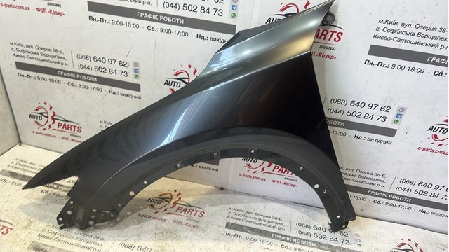 Переднє ліве крило KB7W52211 MAZDA