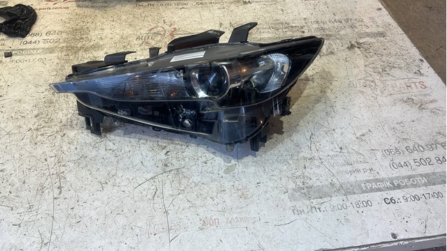 Фара ліва передня KB8M51041F MAZDA