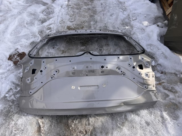 П'яті двері KBY56202XC MAZDA