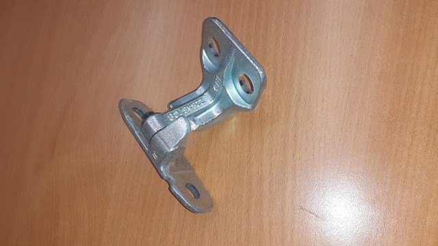 Петля передніх дверей, лівою LR056354 LAND ROVER