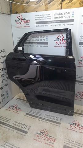 Двері задні, праві LR138383 LAND ROVER