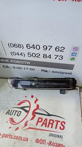 Фара протитуманна, ліва LR142091 LAND ROVER