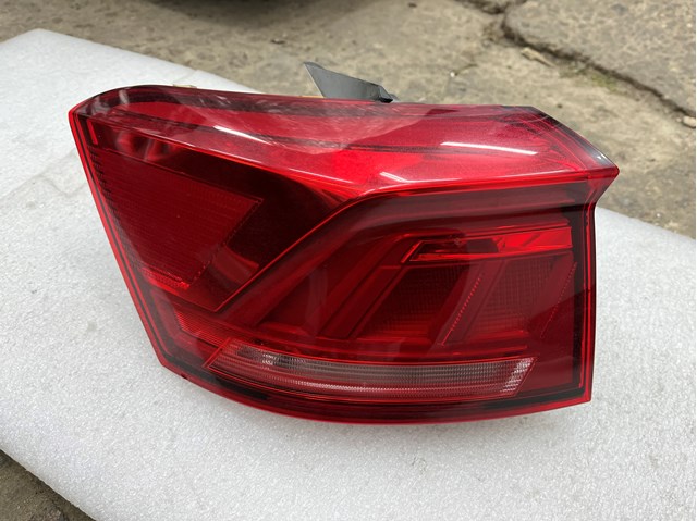 Стоп задній 2GA945095 VAG