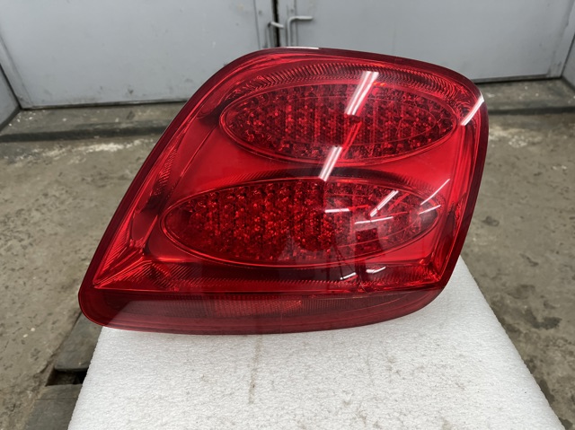3W8945096AE Bentley