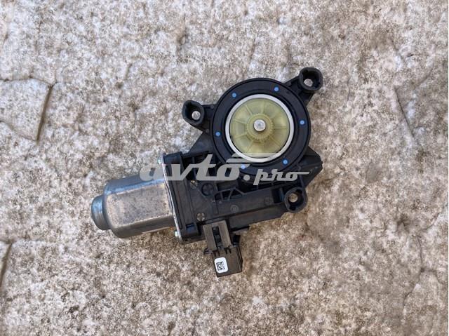 Мотор склопідйомника водійських дверей 6R0959811MZ01 VAG