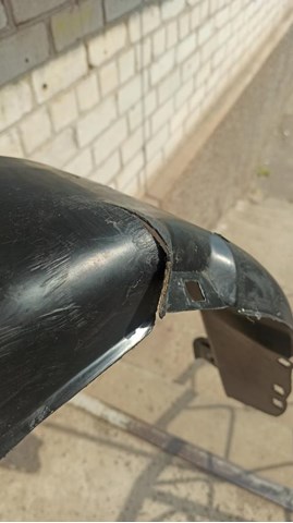 Підкрилок передній лівий 868112D000 HYUNDAI