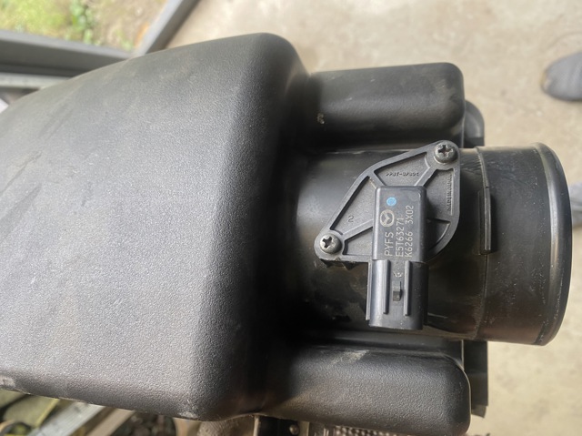 Повітромір PYFS13215 MAZDA