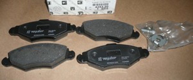 Тормозні колодки 425320 PEUGEOT
