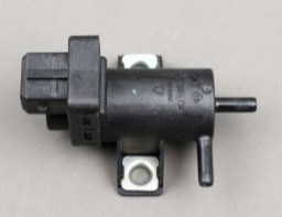 Клапан управління турбіни opel movano 2.3 cdti 10-/vivaro 2.0-2.5 cdti 06- 82 00 762 162