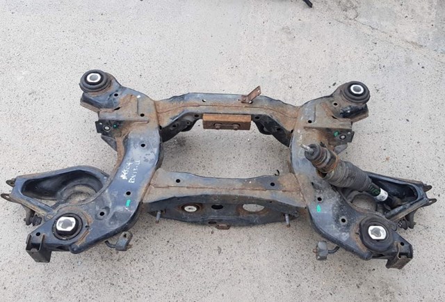 Балка задньої підвіски поперечна 50300TX4A00 HONDA