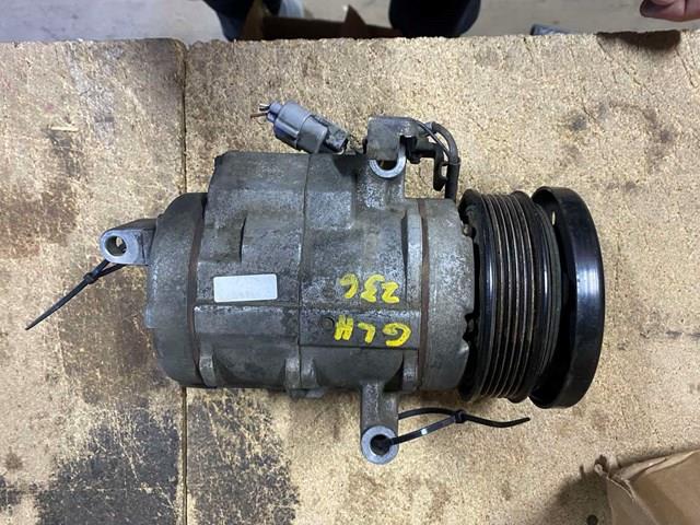 Компресор кліматичної установки 883206A100 TOYOTA