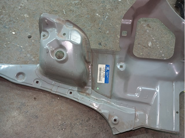 Панель кріплення задніх ліхтарів 715701C350 HYUNDAI