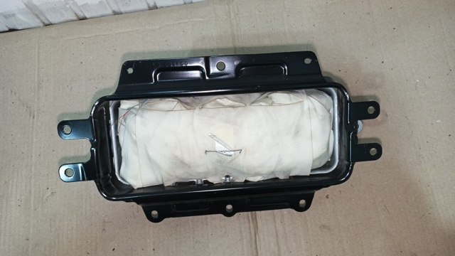 Установка подушки безпеки пасажира P68195938AA CHRYSLER